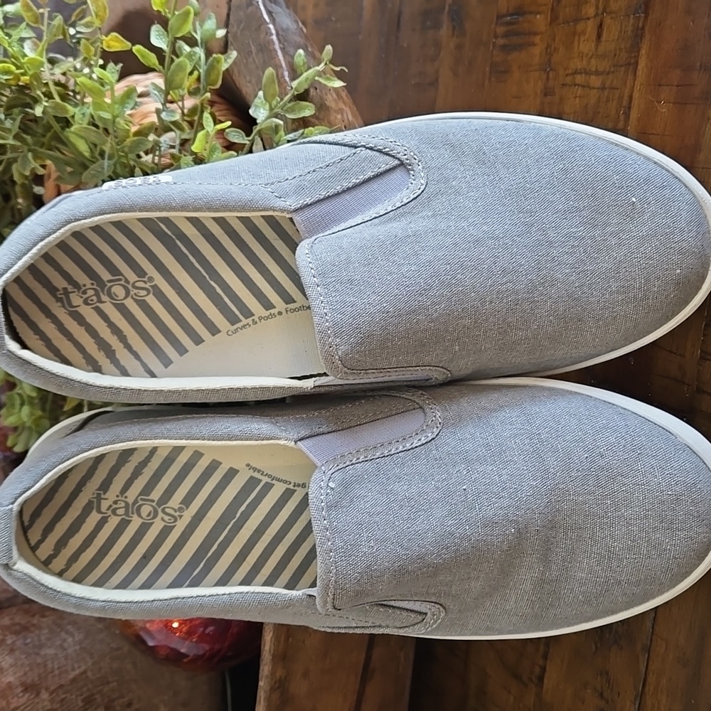 Taos Dandy Sz 9